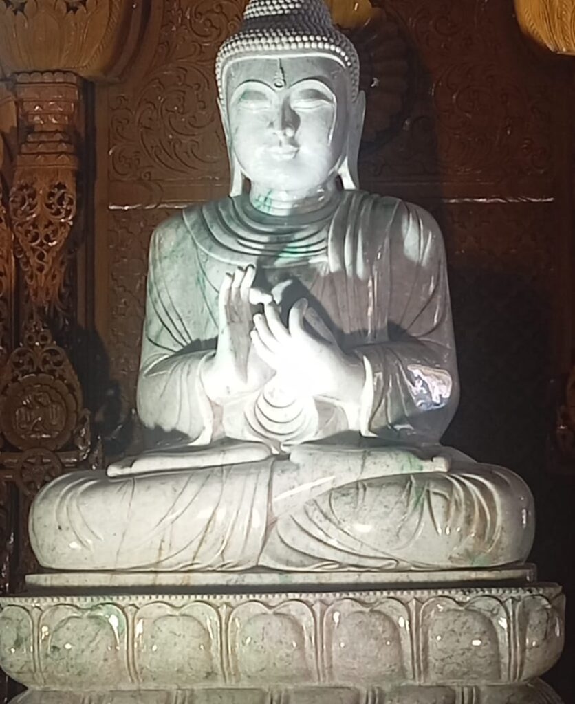 dharmacakra mudra